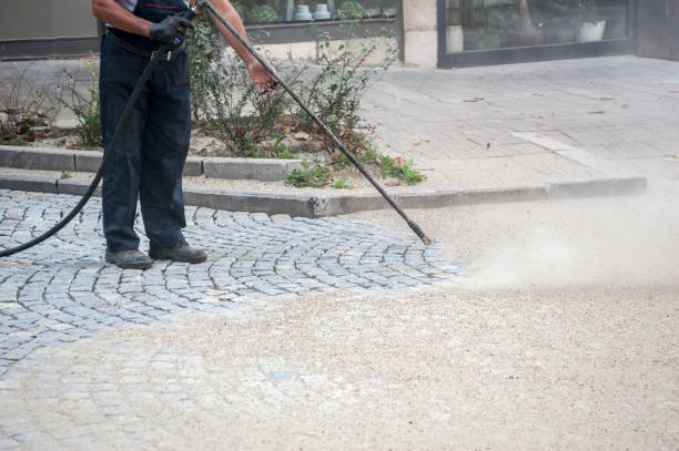 Best Warehouse Cleaning  in Ligh, NE
